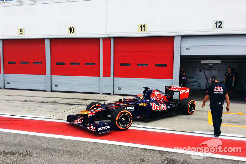 Max Verstappen tests for Scuderia Toro Rosso