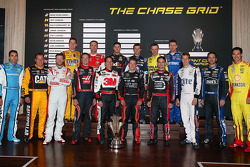 Chase drivers Jimmie Johnson, Jeff Gordon, Denny Hamlin, Kyle Busch, Carl Edwards, Ryan Newman, Joey Logano, Kurt Busch, Matt Kenseth, Aric Almirola, Dale Earnhardt Jr., Greg Biffle, Brad Keselowski, A.J. Allmendinger, Kasey Kahne, Kevin Harvick