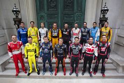 Chase drivers Jimmie Johnson, Jeff Gordon, Denny Hamlin, Kyle Busch, Carl Edwards, Ryan Newman, Joey Logano, Kurt Busch, Matt Kenseth, Aric Almirola, Dale Earnhardt Jr., Greg Biffle, Brad Keselowski, A.J. Allmendinger, Kasey Kahne, Kevin Harvick