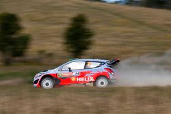 Hayden Paddon and John Kennard, Hyundai i20 WRC, Hyundai Motorsport