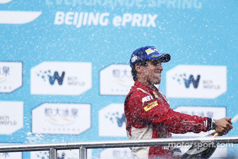 Lucas Di Grassi, da Audi, foi o vencedor do primeiro ePrix da história da Fórmula E, em Pequim