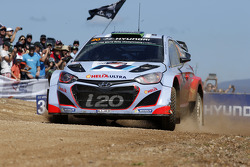 Hayden Paddon and John Kennard, Hyundai i20 WRC, Hyundai Motorsport