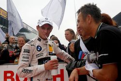 Campeão de 2014, Marco Wittmann, BMW Team RMG BMW M4 DTM, com seu pai