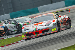 #3 Clearwater Racing Ferrari 458 Italia GT3: Keita Sawa, Mok Weng Sun