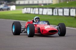 John Surtees im Ferrari 158