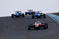 Matt Reo leads