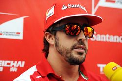 Fernando Alonso, Ferrari with the media