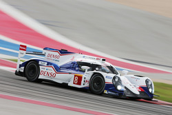 #8 Toyota Racing Toyota TS040-Hybrid: Anthony Davidson, Nicolas Lapierre, Sebastien Buemi