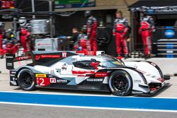 #2 Audi Sport Team Joest Audi R18 E-Tron Quattro: Marcel Fässler, Andre Lotterer, Benoit Tréluyer