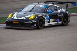 #27 Dempsey Racing Porsche 911 GT America: Patrick Dempsey, Andrew Davis
