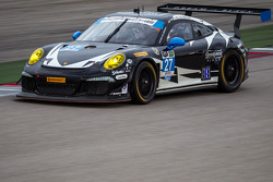 #27 Dempsey Racing Porsche 911 GT America: Patrick Dempsey, Andrew Davis