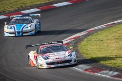 #42 Sport Garage 法拉利 458 Italia: 吉尔斯·瓦纳莱, Paul Surand, Michael Petit