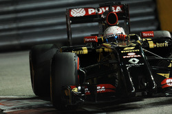 Romain Grosjean, Lotus F1 E22