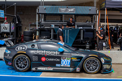 #007 TRG-AMR Aston Martin V12 Vantage: Al Carter, James Davidson