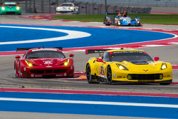 #4 Corvette Racing Chevrolet Corvette C7.R: Oliver Gavin, Tommy Milner
