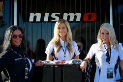 Nismo ragazze promozionali