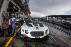 #8 M-Sport Bentley Bentley Continental GT3: Jérôme D'Ambrosio, Duncan Tappy, Antoine Leclerc