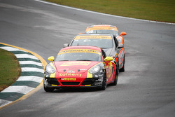 #42 Team Sahlen Porsche Cayman: Wayne Nonnamaker, Michael Valiante