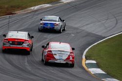 #4 LRT Racing Honda Civic: Juan Leroux, Jorge Leroux e Compass360 Racing Honda Civic: James Vance, J