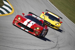 #93 SRT Motorsports Viper: Rob Bell, Dominik Farnbacher, Jonathan Bomarito