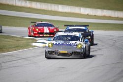 #44 Magnus Racing Porsche 911 GT America: John Potter, Andy Lally, Marco Seefried