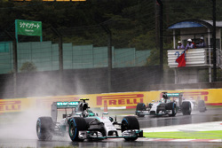 Nico Rosberg, Mercedes AMG F1 W05 leads team mate Lewis Hamilton, Mercedes AMG F1 W05