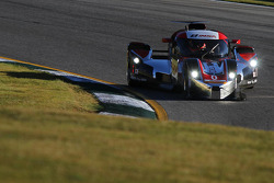 #0 DeltaWing Racing Cars DWC13: Andy Meyrick, Katherine Legge, Gabby Chaves