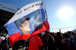 Track atmosphere, public area, autographs session. Fan of Daniil Kvyat, Scuderia Toro Rosso