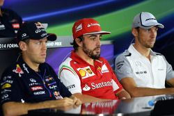 (L to R): Sebastian Vettel, Red Bull Racing; Fernando Alonso, Ferrari; and Jenson Button, McLaren in the FIA Press Conference