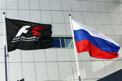 Drapeaux de la Russie et de la F1