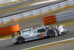 #20 Porsche Team Porsche 919 Hybrid: Mark Webber, Brendon Hartley, Timo Bernhard