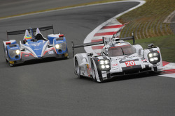 #20 Porsche Team Porsche 919 Hybrid: Mark Webber, Brendon Hartley, Timo Bernhard