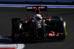 Romain Grosjean, Lotus F1 E22