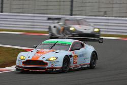 #98 Aston Martin Vantage V8: Paul Dalla Lana, Pedro Lamy, Christoffer Nygaard