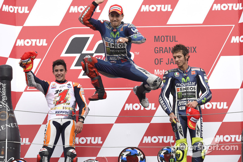Podium 2014: Pemenang balapan, Jorge Lorenzo, peringkat kedua, Marc Marquez, peringkat ketiga Valentino Rossi