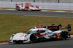 #2 Audi Sport Team Joest Audi R18 e-tron quattro: Marcel Fässler, Andre Lotterer, Benoit Tréluyer