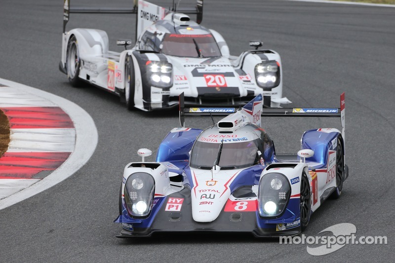 #8 Toyota TS040-Hybrid vs #20 Porsche 919 Hybrid, WEC Fuji 6 Jam 2014