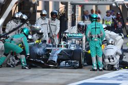 Lewis Hamilton au stand