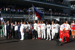 The drivers take a moment in respect of Jules Bianchi, Marussia F1 Team MR03