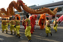 Chinese pre-race activities