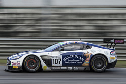#107 Beechdean AMR Aston Martin Vantage GT3: Andy Soucek, Jonny Adam