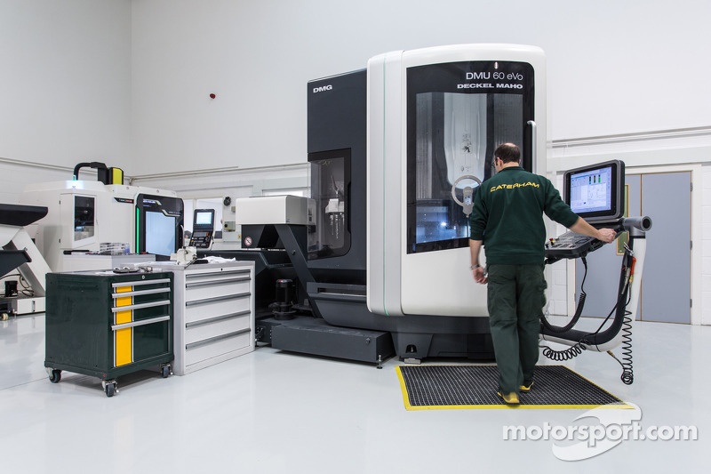 Tour of Caterham F1 Team's Leafield factory