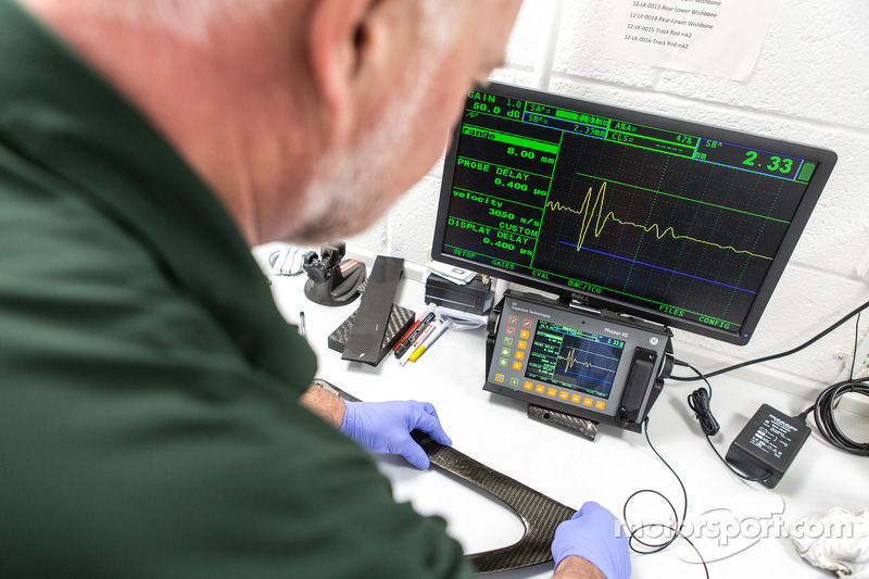 Tour of Caterham F1 Team's Leafield factory