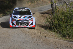 Thierry Neuville and Nicolas Gilsoul, Hyundai i20 WRC, Hyundai Motorsport