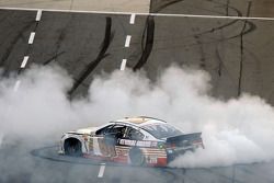 Race winner Dale Earnhardt Jr., Hendrick Motorsports Chevrolet