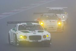 #28 宾利 Motorsport 宾利 Continental GT3: 斯蒂文·凯恩, 安迪·梅里克, 盖·史密斯