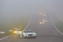 #28 Bentley Motorsport Bentley Continental GT3: Steven Kane, Andy Meyrick, Guy Smith