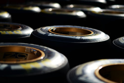 Pirelli tyres