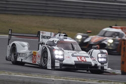 #14 Porsche Team Porsche 919 Hybrid: Romain Dumas, Neel Jani, Marc Lieb