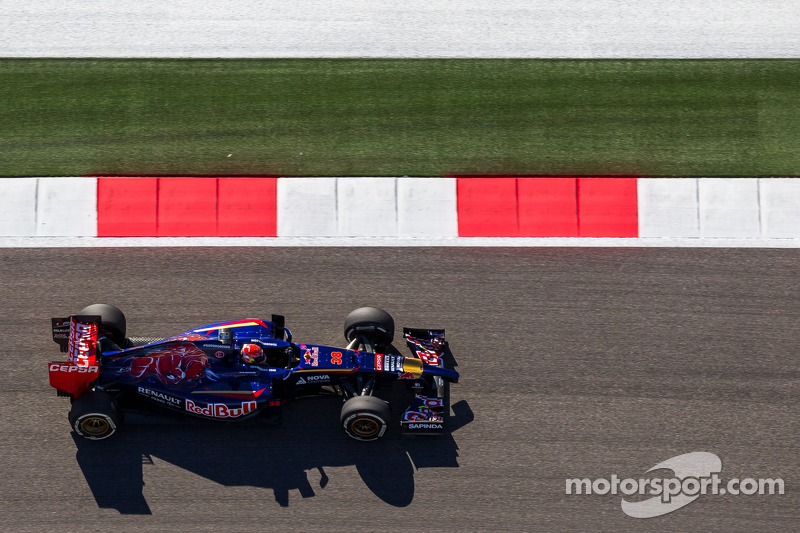 2014 год. За рулем болида Toro Rosso STR9 на пятничной тренировке